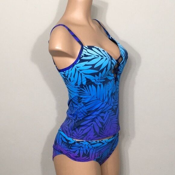 Push up Plunge laces tankini set. NWT - Picture 2 of 14